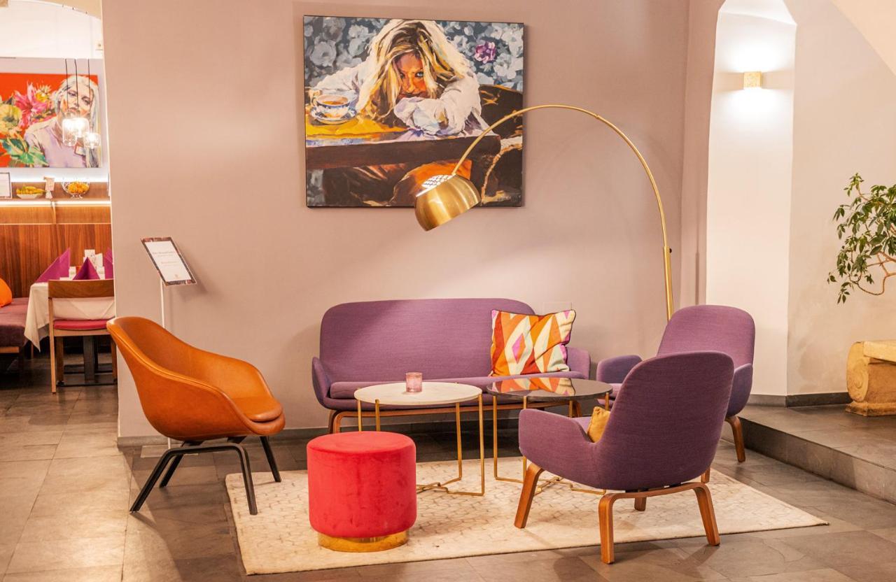 Boutique Hotel Dom - Rooms & Suites Graz Buitenkant foto