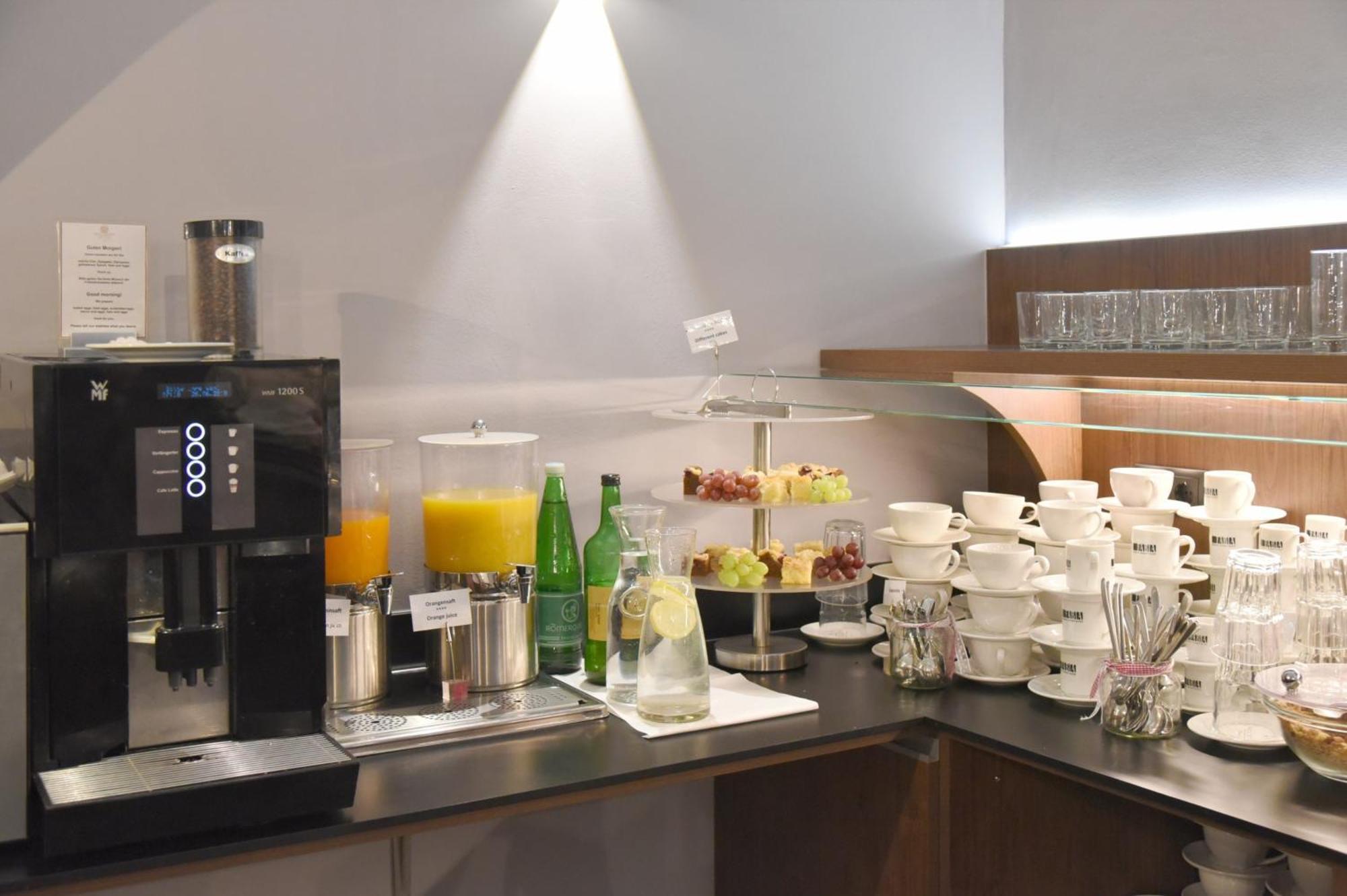 Boutique Hotel Dom - Rooms & Suites Graz Buitenkant foto