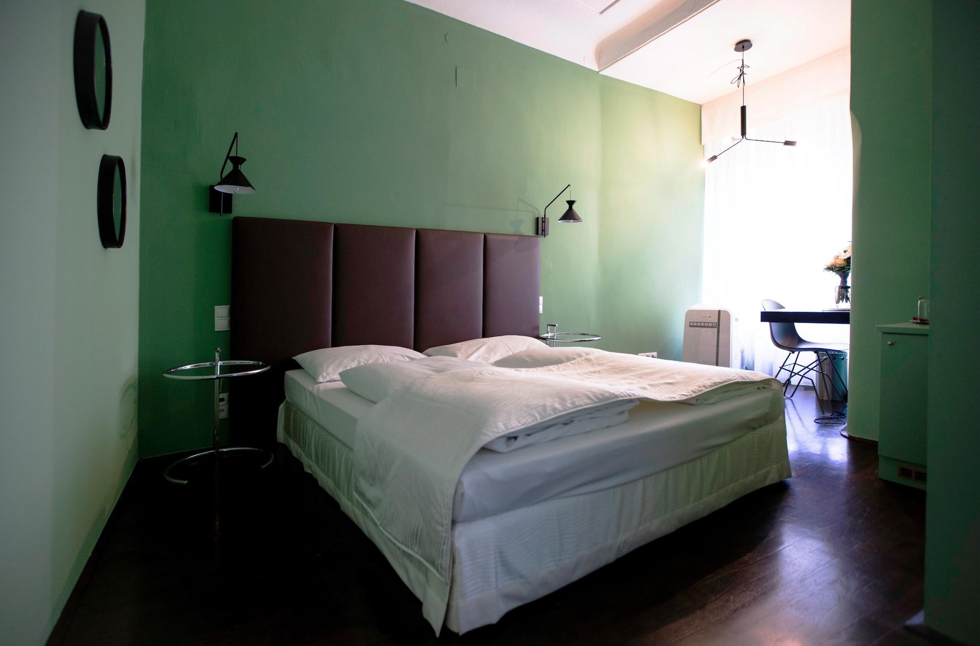 Boutique Hotel Dom - Rooms & Suites Graz Buitenkant foto