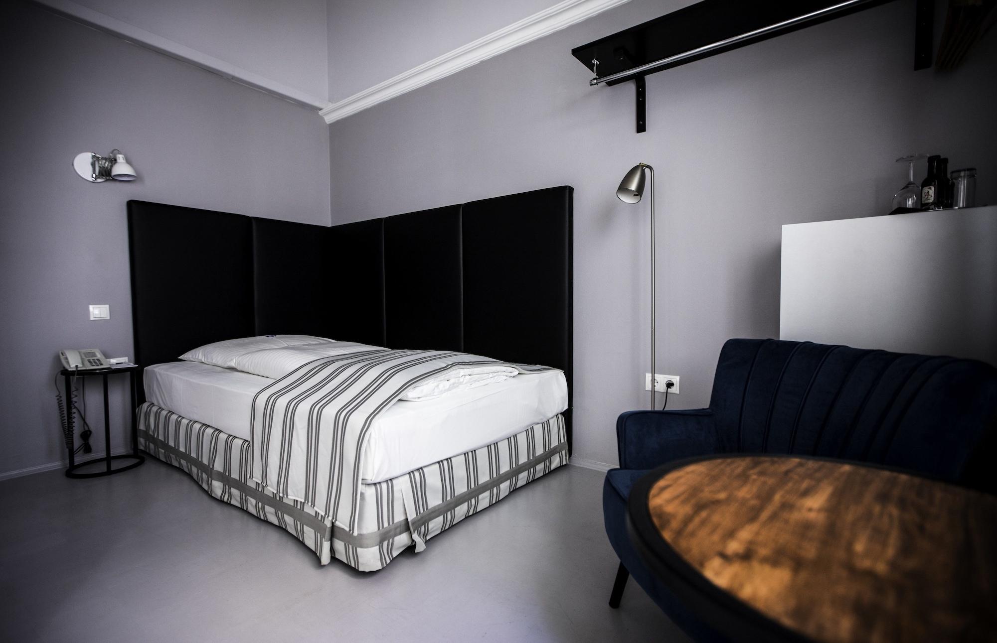 Boutique Hotel Dom - Rooms & Suites Graz Buitenkant foto