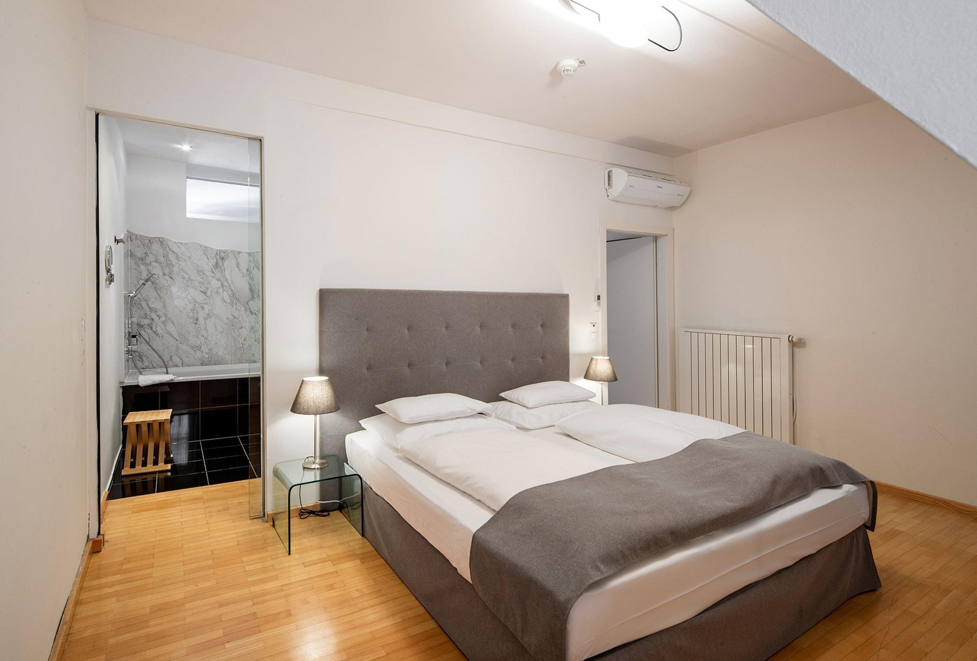 Boutique Hotel Dom - Rooms & Suites Graz Buitenkant foto
