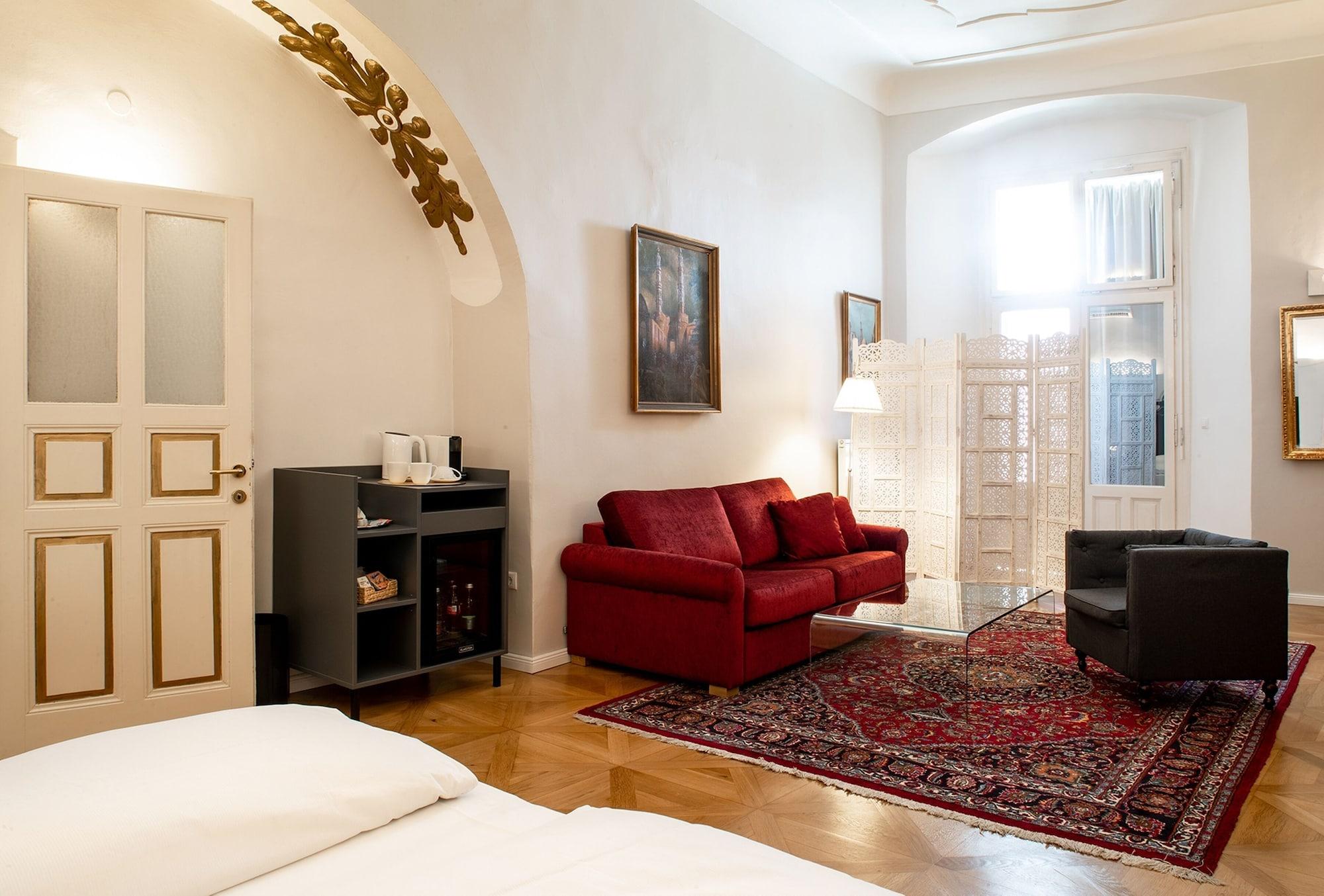Boutique Hotel Dom - Rooms & Suites Graz Buitenkant foto