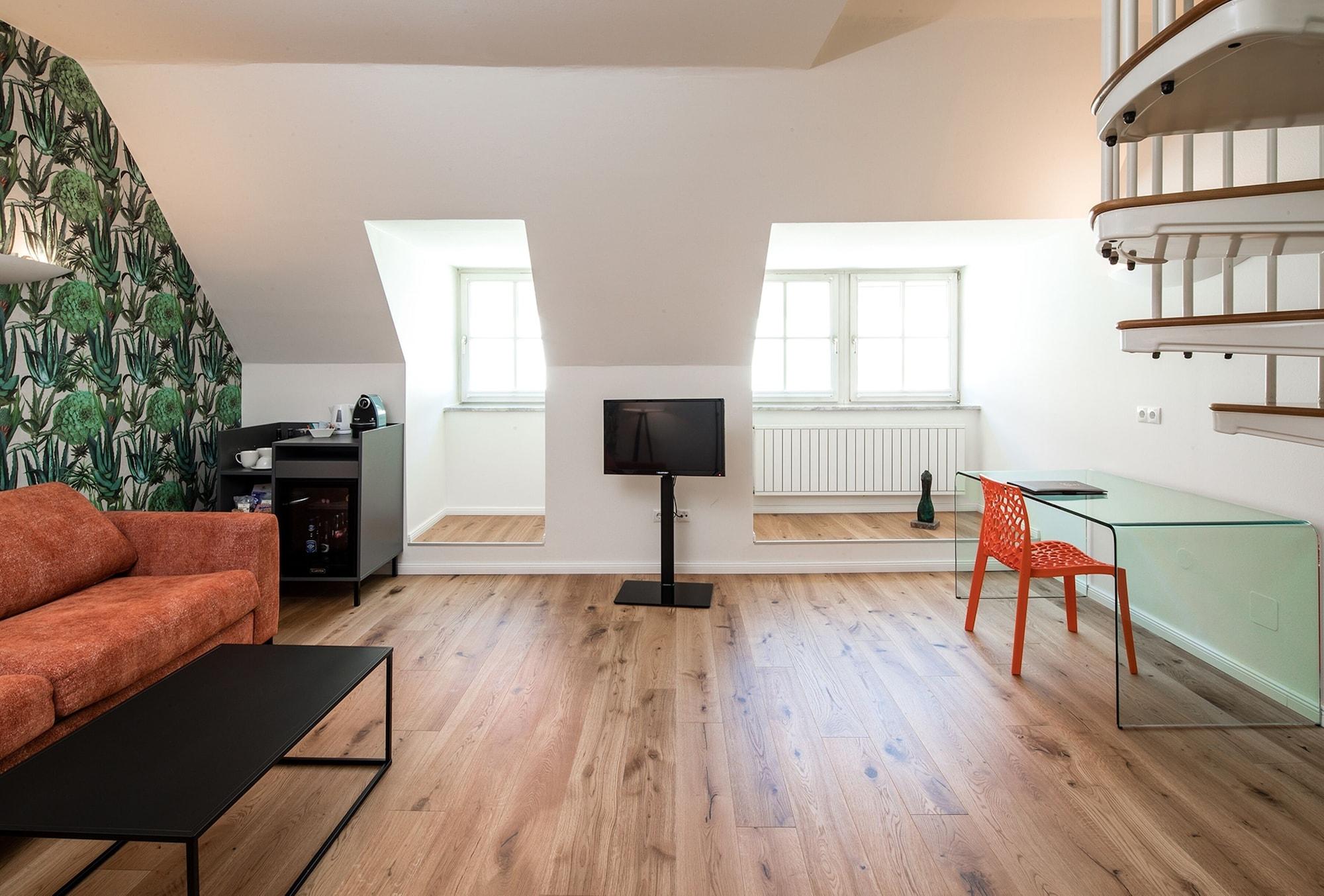 Boutique Hotel Dom - Rooms & Suites Graz Buitenkant foto