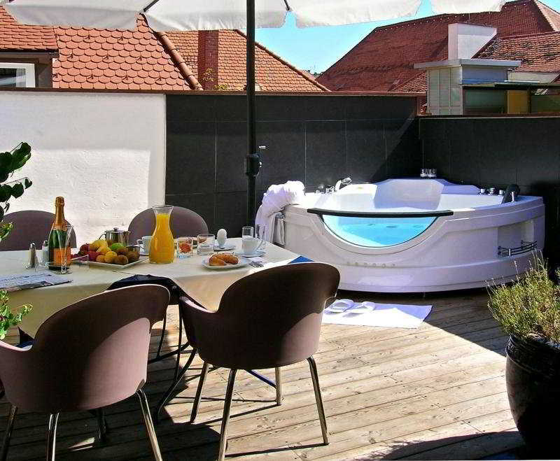 Boutique Hotel Dom - Rooms & Suites Graz Buitenkant foto