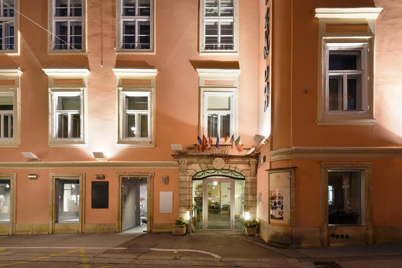 Boutique Hotel Dom - Rooms & Suites Graz Buitenkant foto