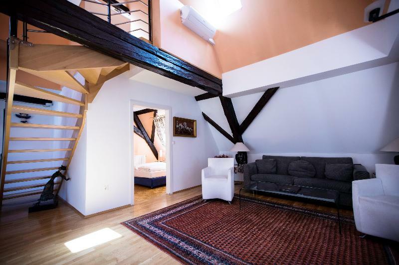 Boutique Hotel Dom - Rooms & Suites Graz Buitenkant foto